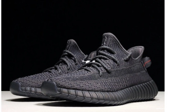 V2 350 ADIDAS BLACK MENS FU9006 YEEZY BOOST 0917